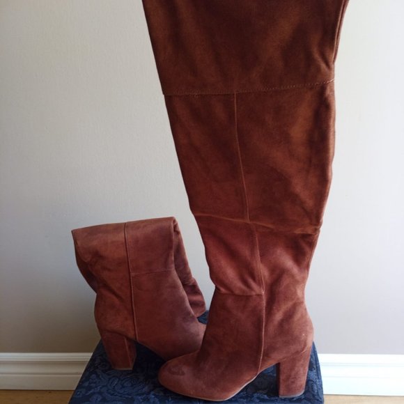 Shoes - Picture 1 of 1